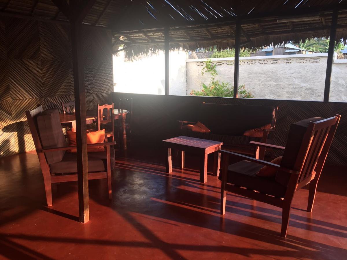 L'Escale Hotel Nosy-Be Buitenkant foto